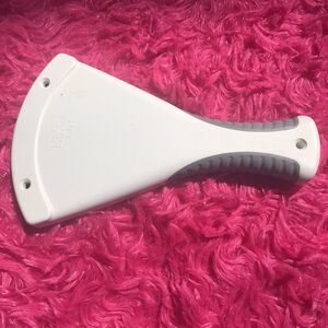 Pampered Chef 2677 Jar Opener Hand Held or Mounted